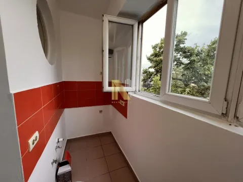 Prodaja, trosoban stan, 61m², Stari grad, Novi Sad - image 12