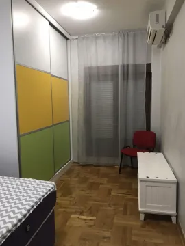 Izdavanje, dvosoban stan, 60m², Dalmatinska ulica, Podgorica - image 9