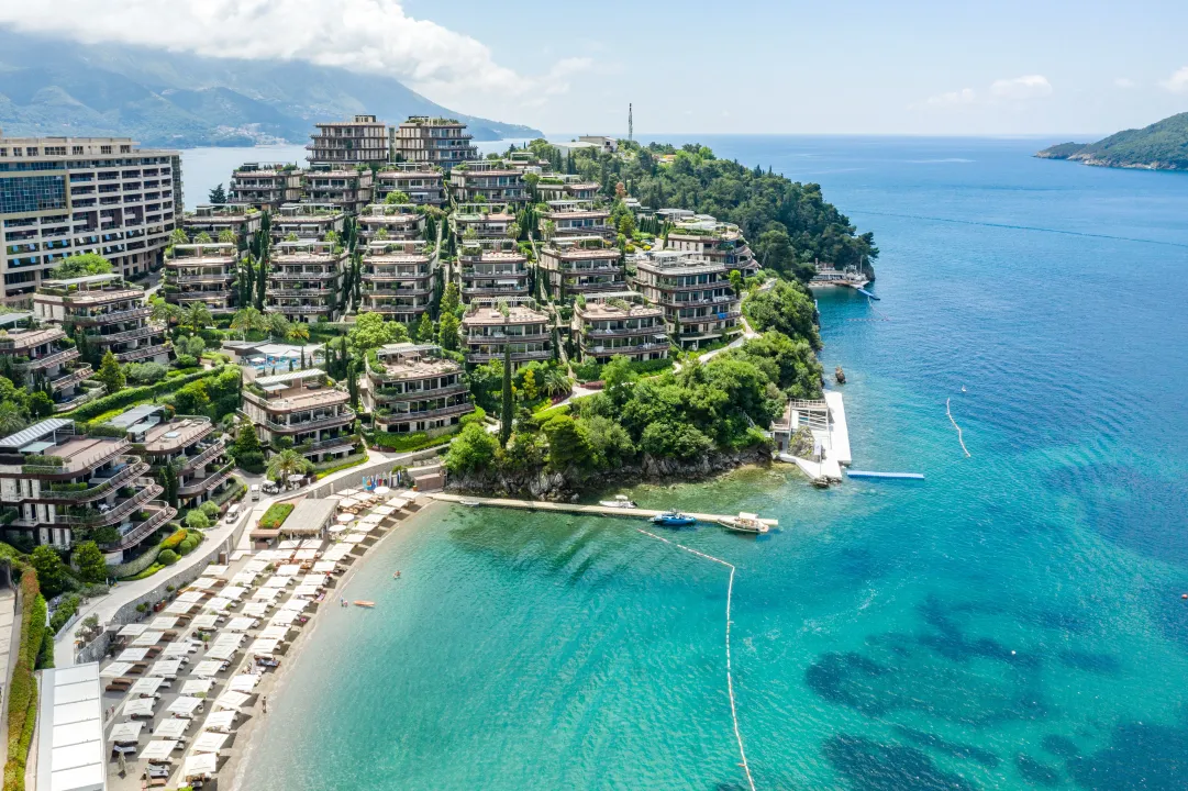 Prodaja, dvosoban stan, 151m², Bečići, Budva