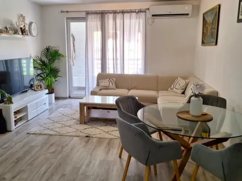 Sale, apartment, 62m², Gintaš, Podgorica - image 1