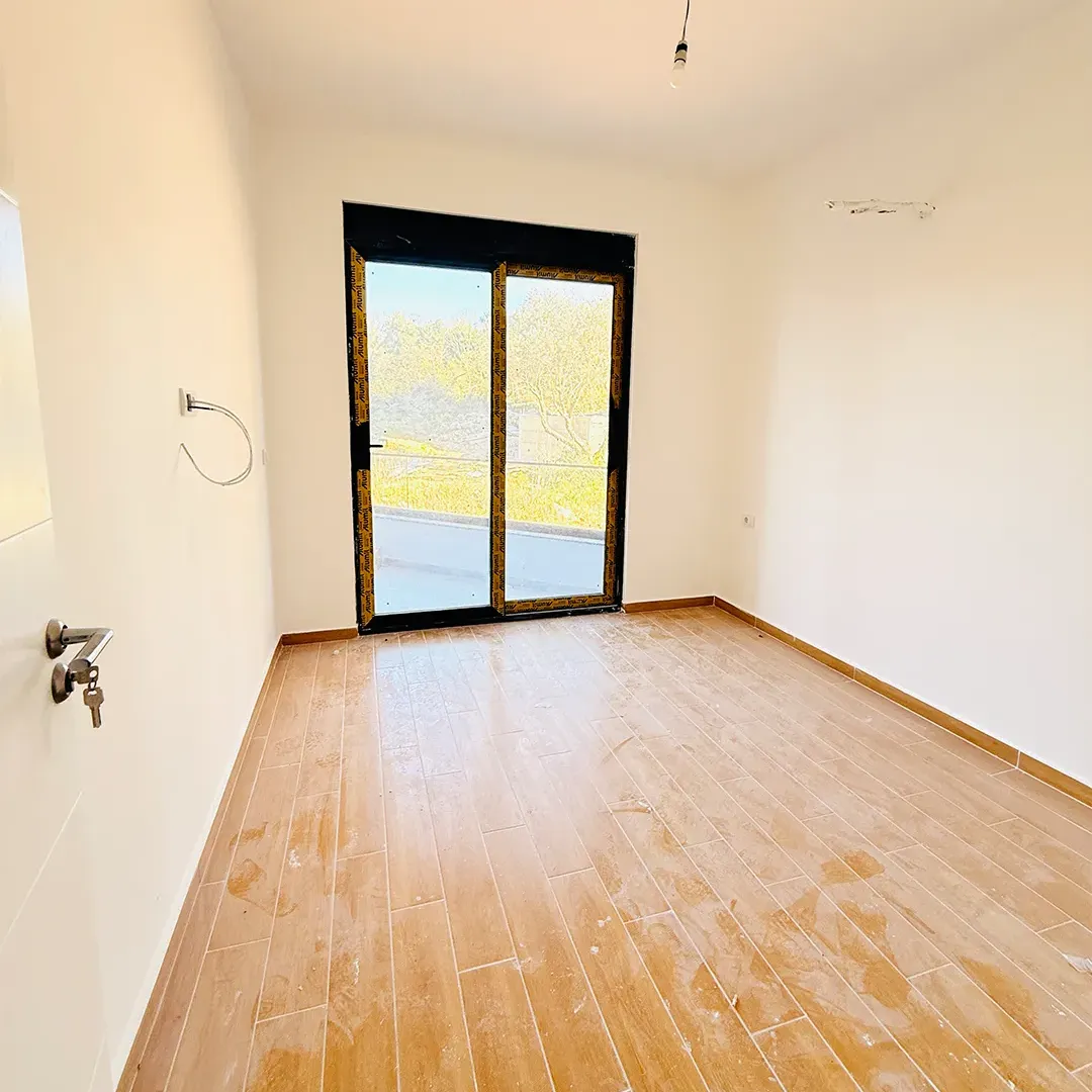 Prodaja, jednosoban stan, 47m², Pinješ, Ulcinj