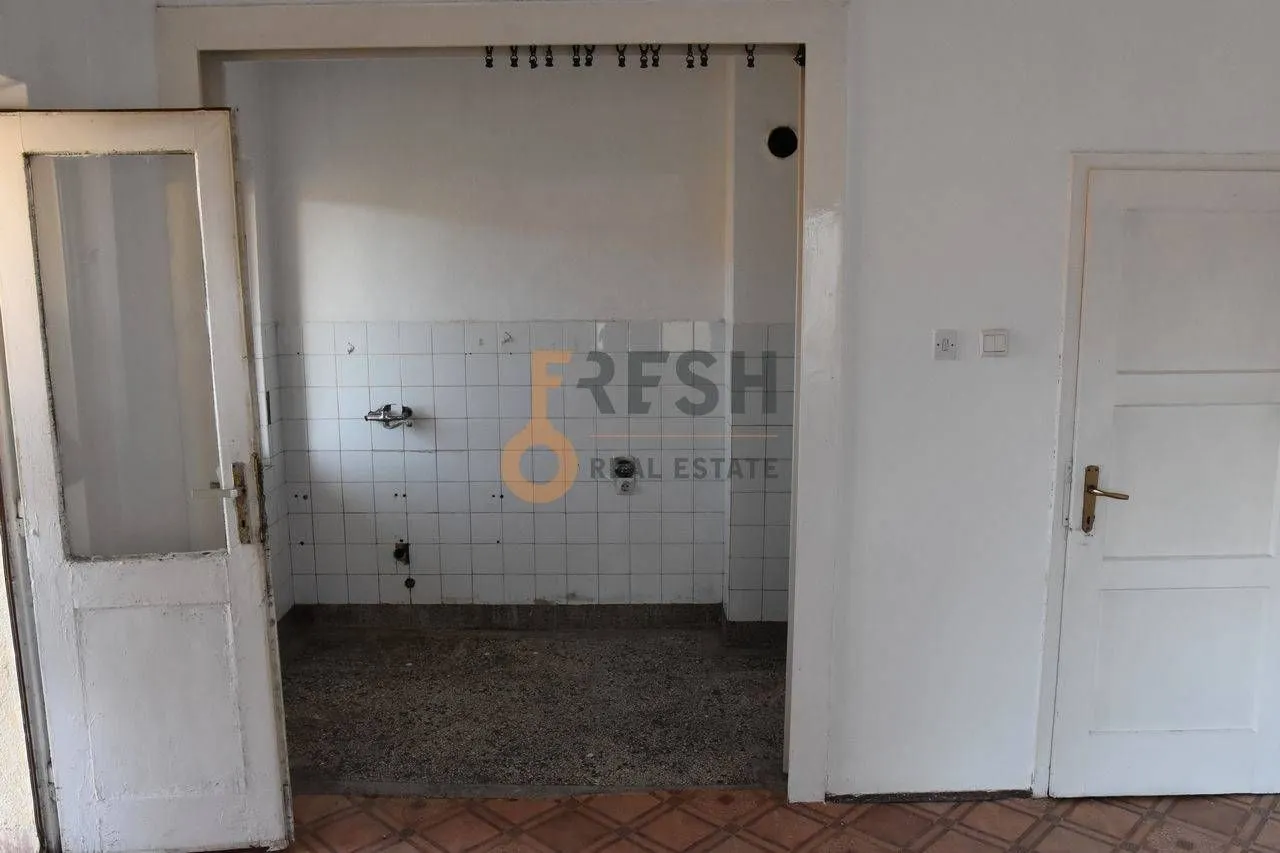 Prodaja, kuća, 200m², Masline, Podgorica
