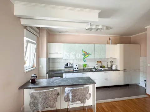 Prodaja, dvosoban stan, 60m², City Kvart, Podgorica - image 8