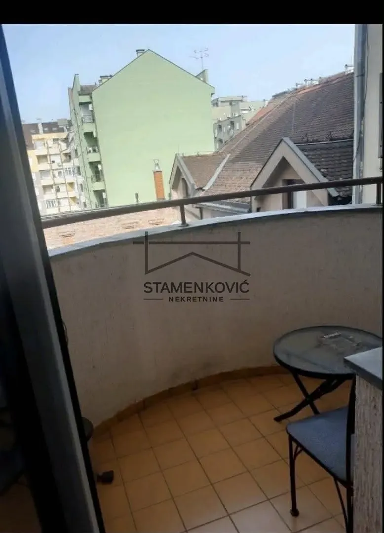 Izdavanje, jednosoban stan, 49m², Grbavica, Novi Sad Sve Podlokacije