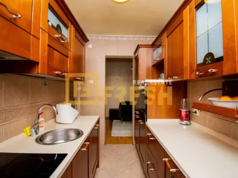 Prodaja, trosoban stan, 100m², Centar, Podgorica - image 7