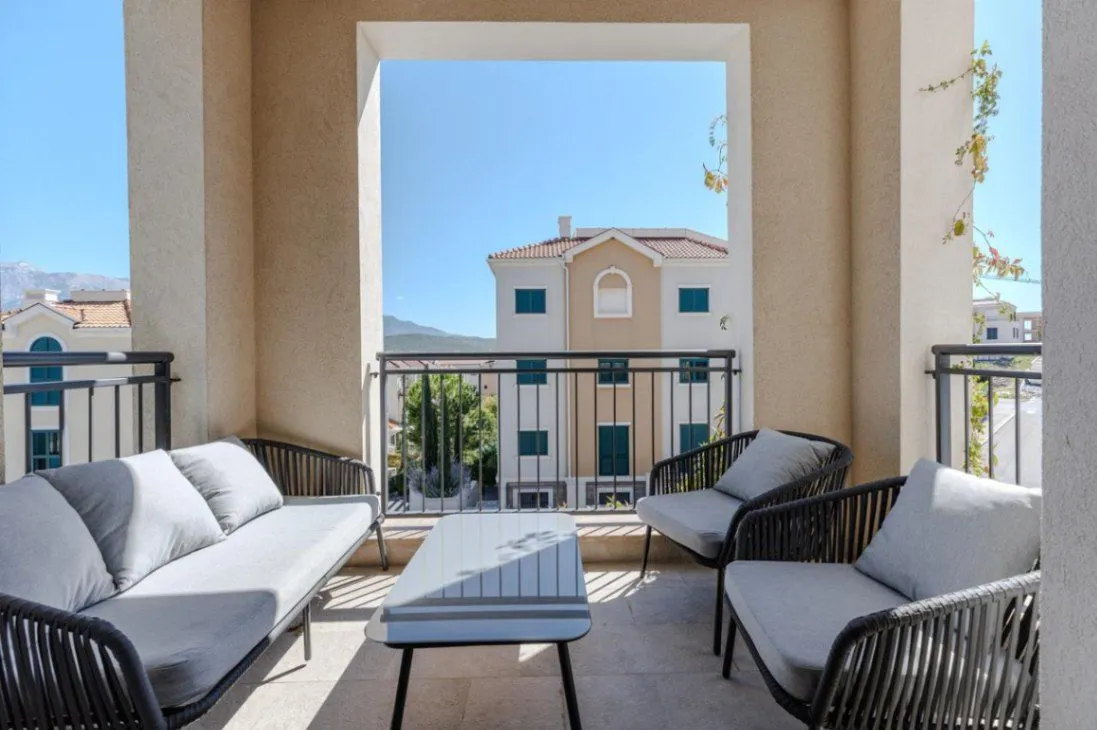 Prodaja, jednosoban stan, 50m², Luštica Bay, Tivat
