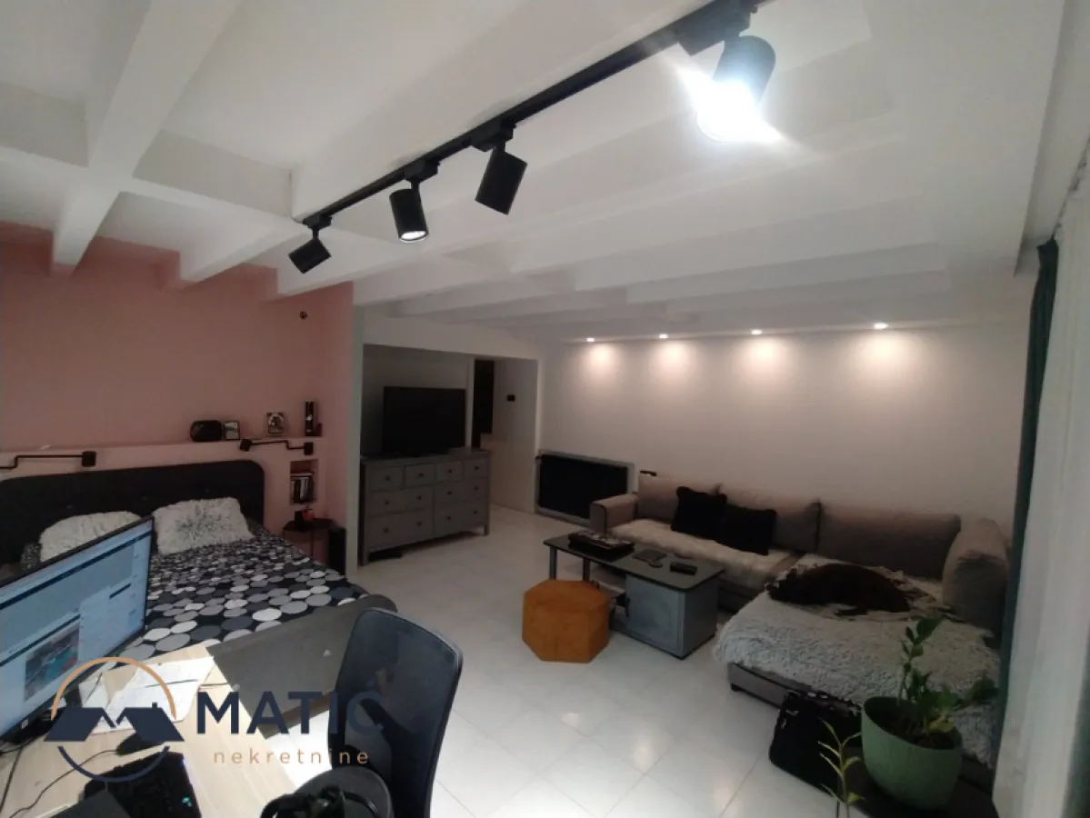 Sale, two bedroom apartment, 58m², Centar, Novi Sad