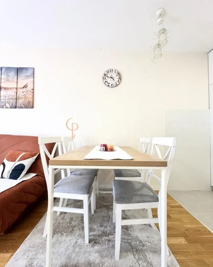 Izdavanje, stan, 40m², Pobrežje, Podgorica