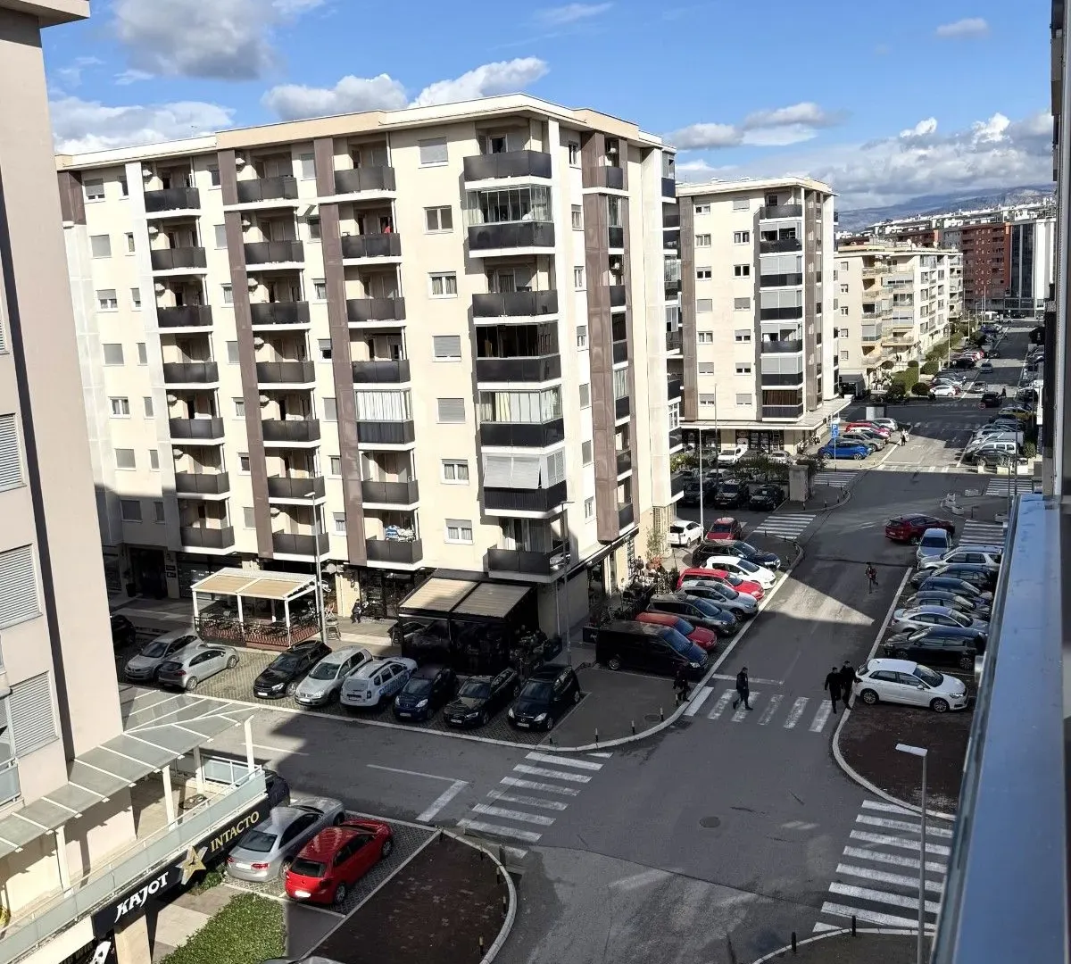 Sale, three bedroom apartment, 72m², City Kvart, Podgorica