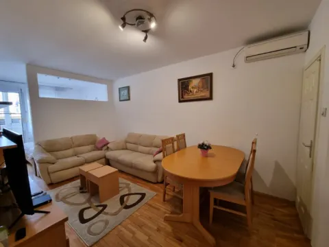 Prodaja, dvosoban stan, 52m², Nova Detelinara, Novi Sad Sve Podlokacije
