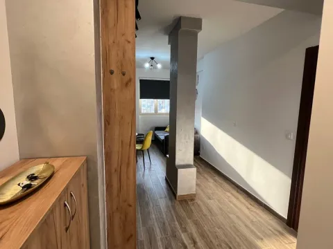 Rent, one bedroom apartment, 28m², Budva, Crna Gora - image 22