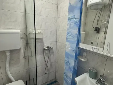 Izdavanje, jednosoban stan, 20m², Voždovac Sve Podlokacije, Beograd - image 8