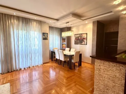 Prodaja, četvorosoban stan, 97m², Crveni Krst, Beograd - image 12
