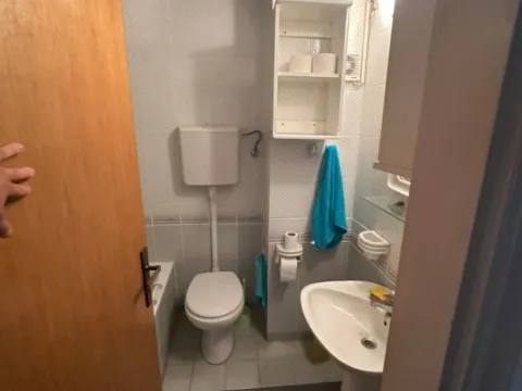 Izdavanje, stan, 80m², Centar, Budva - image 7