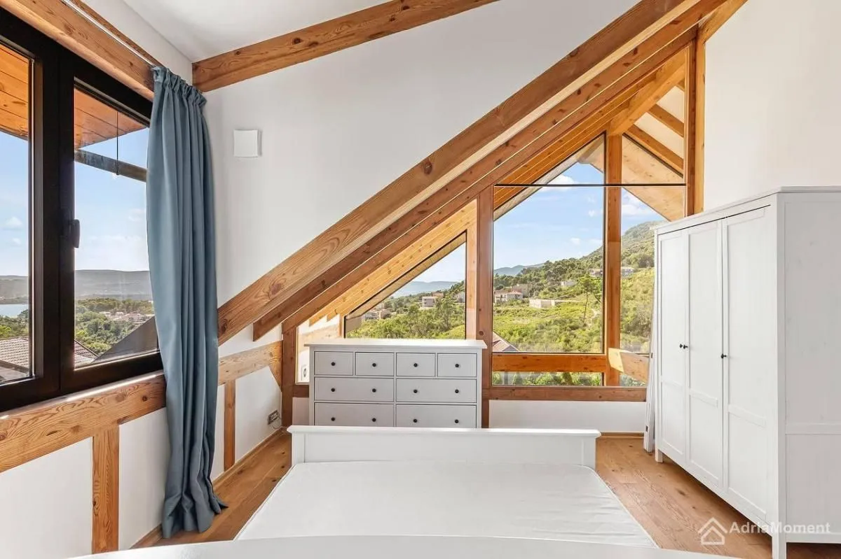 Prodaja, kuća, 162m², Mrčevac, Tivat