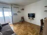 Izdavanje, garsonjera, 33m², Tuški Put, Podgorica - image 2