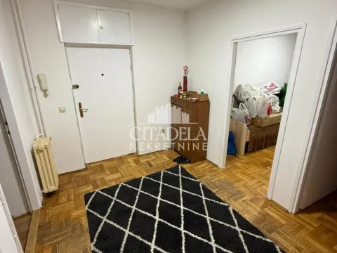 Sale, three bedroom apartment, 71m², Autokomanda, Voždovac Sve Podlokacije - image 7