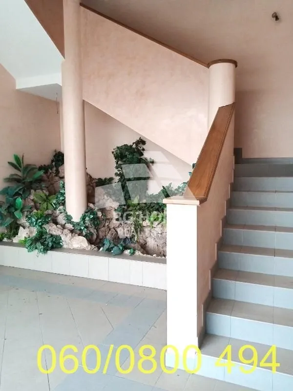 Rent, office space, 936m², Borča 1, Borča Sve Podlokacije