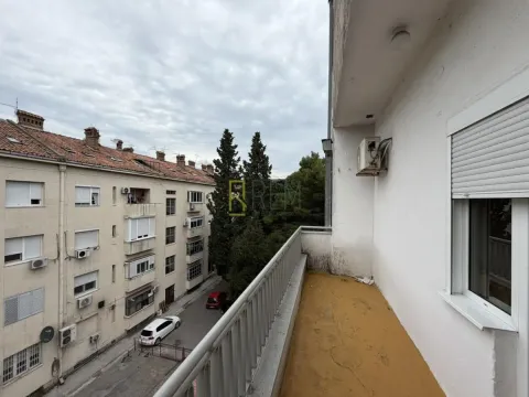 Prodaja, dvosoban stan, 86m², Centar, Podgorica - image 7