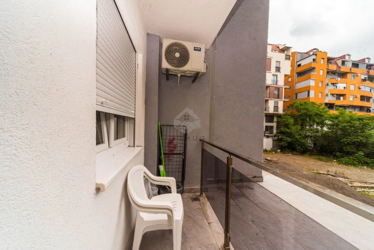 Rent, one bedroom apartment, 40m², Krivi Most, Podgorica