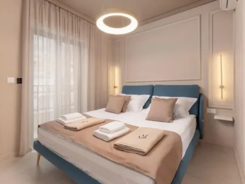 Prodaja, trosoban stan, 187m², Dobrota, Kotor - image 6