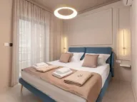 Sale, three bedroom apartment, 187m², Dobrota, Kotor - image 6