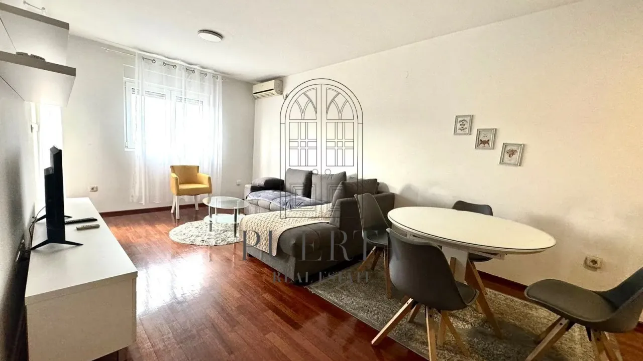 Rent, one bedroom apartment, 44m², Stari Aerodrom, Podgorica