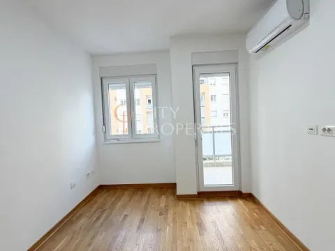 Rent, apartment, 64m², City Kej, Podgorica - image 10