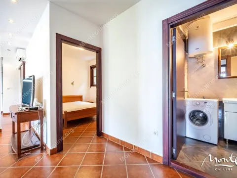 Sale, two bedroom apartment, 94m², Kostanjica, Kotor - image 22