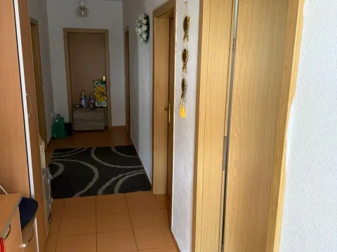 Izdavanje, dvosoban stan, 70m², Bjeliši, Bar - image 7