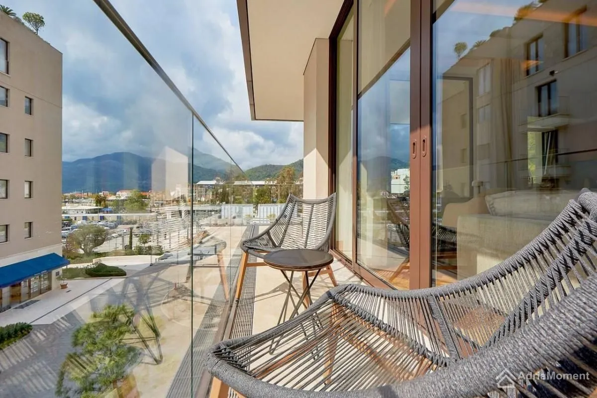 Sale, two bedroom apartment, 160m², Porto Montenegro, Tivat