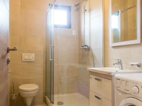 Rent, one bedroom apartment, 25m², Centar, Budva - image 12