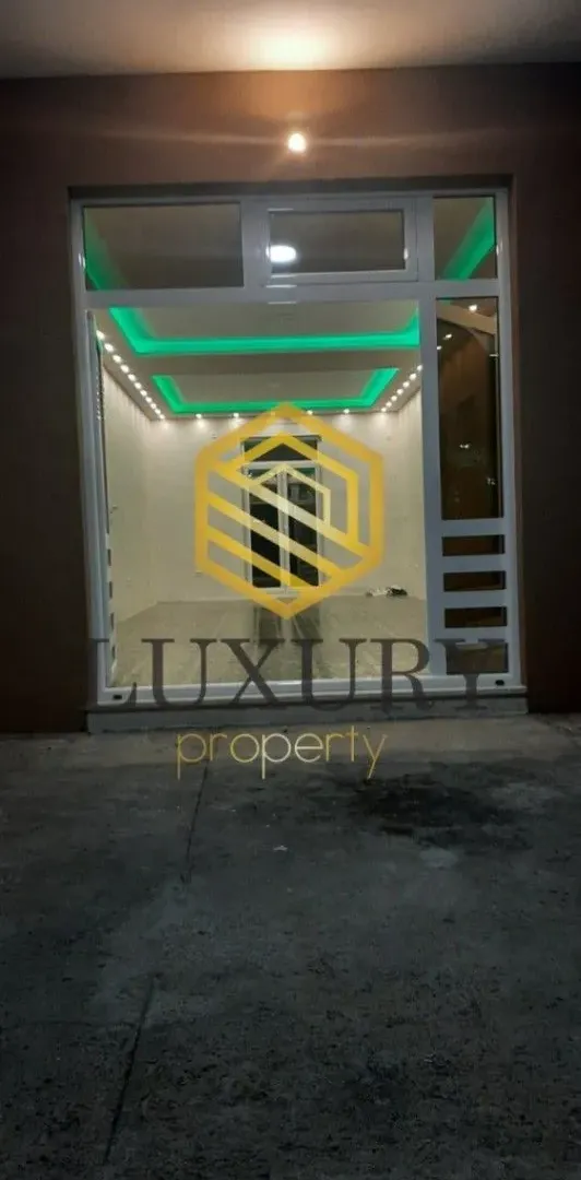 Rent, office space, 100m², Stari Aerodrom, Podgorica