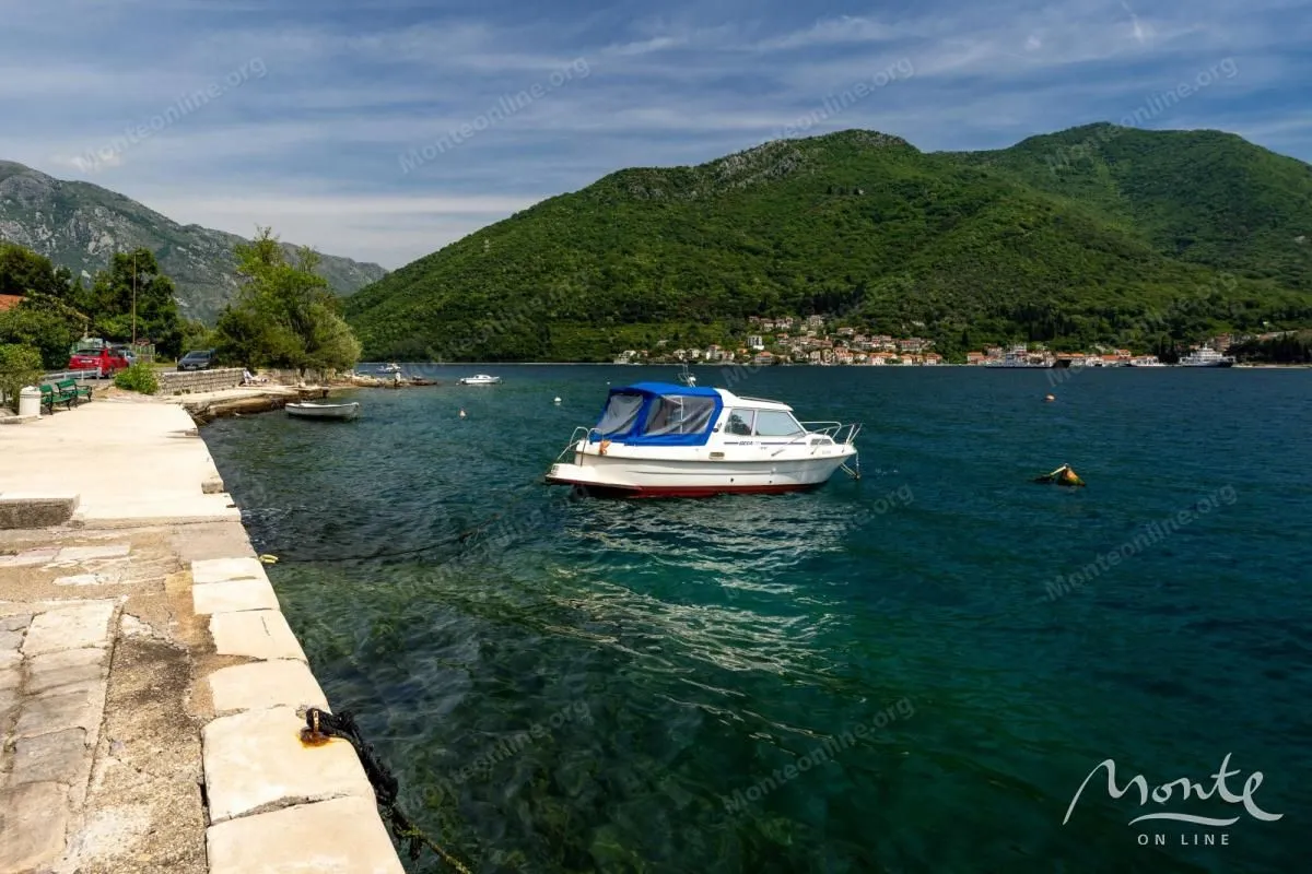 Prodaja, kuća, 92m², Đurići, Herceg Novi