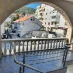 Izdavanje, stan, 220m², Mainski Put, Budva - image 7