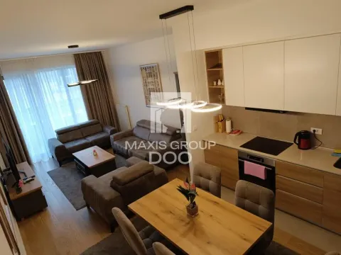 Rent, three bedroom apartment, 80m², Savski Venac, Beograd - image 17