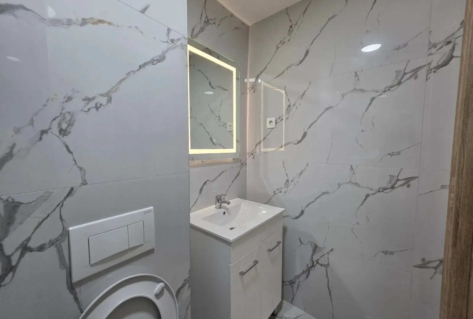 Sale, one bedroom apartment, 46m², Bečići, Budva