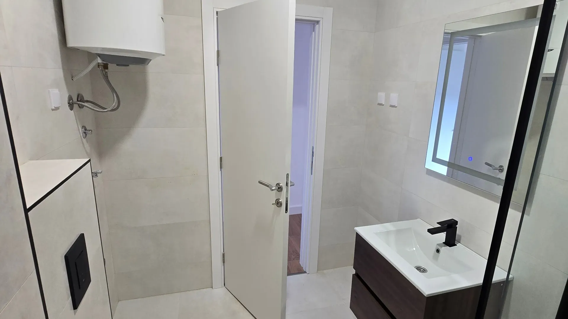 Sale, one bedroom apartment, 43m², Bečići, Budva