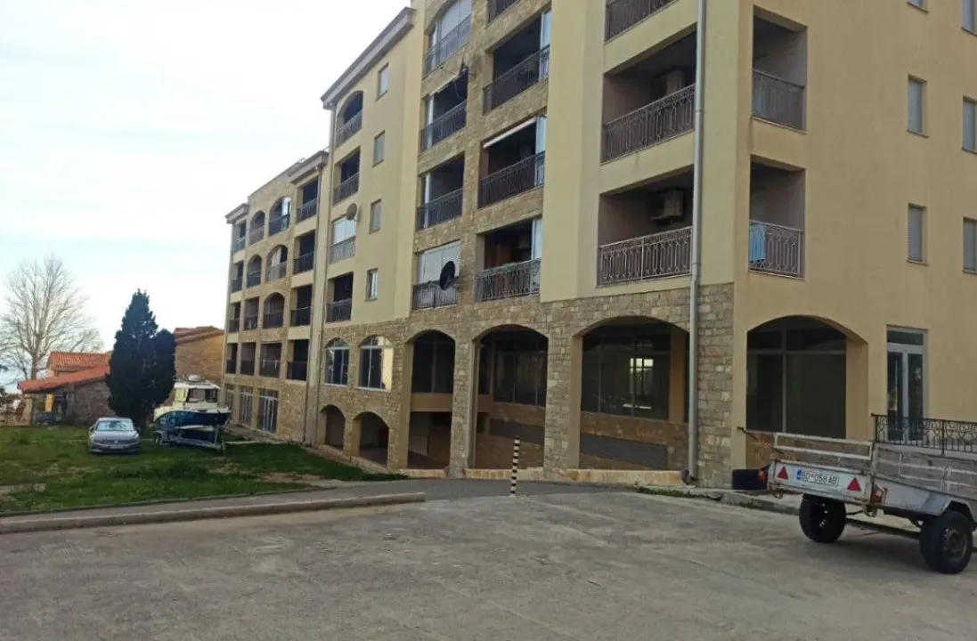 Prodaja, poslovni prostor, 476m², Petrovac, Budva