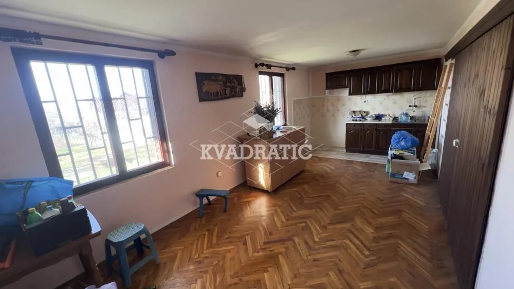 Prodaja, kuća, 209m², Arnajevo, Barajevo