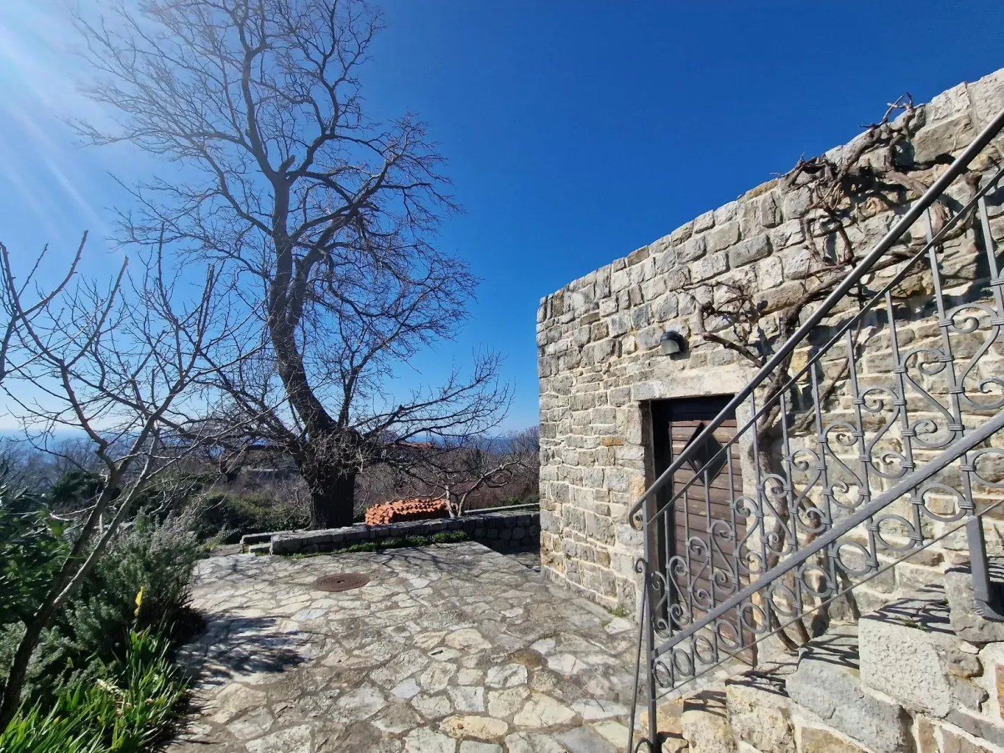 Sale, house, 370m², Sveti Stefan, Budva