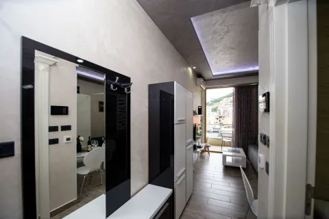 Rent, studio apartment, 30m², Budva, Crna Gora - image 19