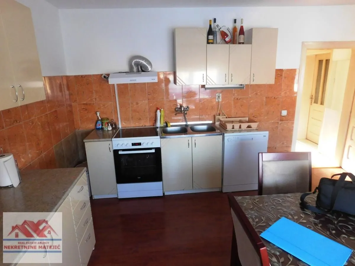 Prodaja, kuća, 140m², Grošnica, Kragujevac