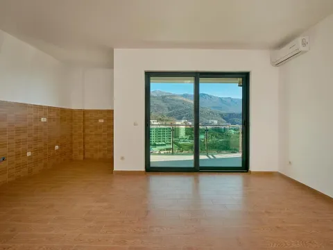 Sale, one bedroom apartment, 51m², Bečići, Budva - image 9