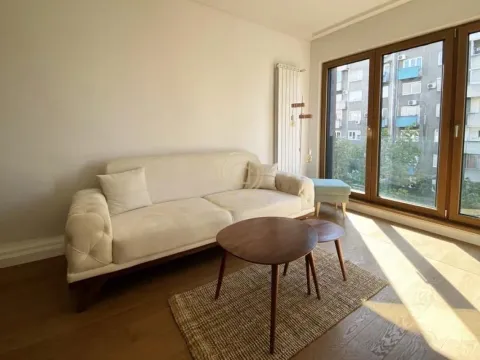 Izdavanje, dvosoban stan, 62m², Sarajevska, Beograd - image 4