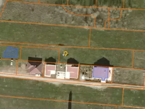 Zemljište in Dajbabe