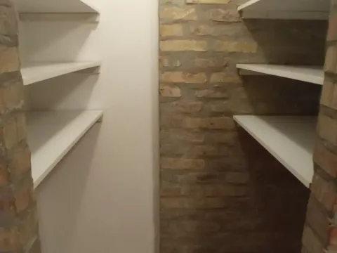 Izdavanje, trosoban stan, 60m², Stari Grad, Beograd - image 2