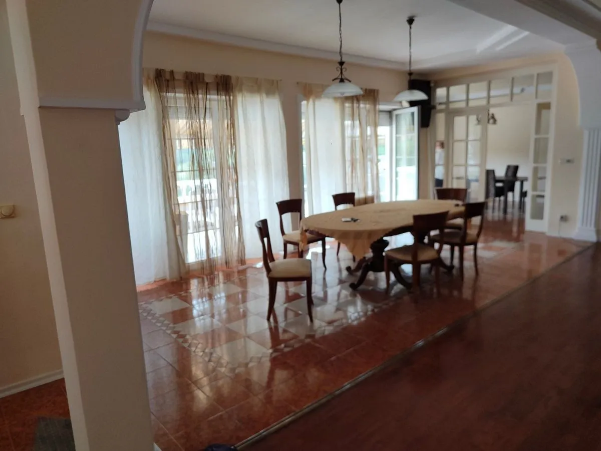Sale, house, 560m², Dedinje Sve Podlokacije, Beograd
