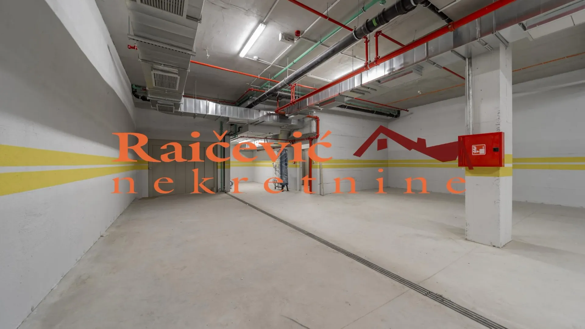 Sale, office space, 256m², Dušanovac, Voždovac Sve Podlokacije