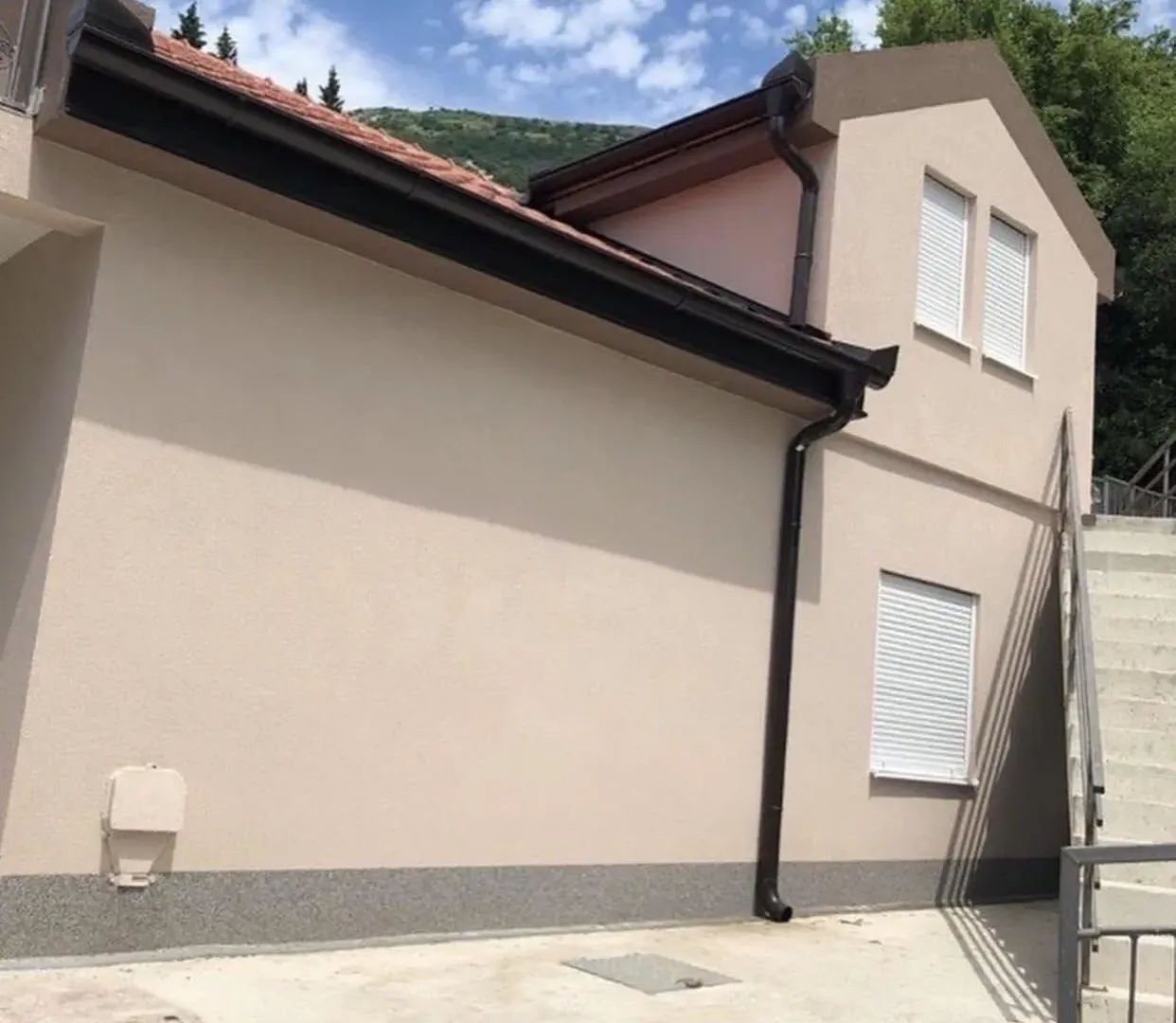 Sale, house, 147m², Sutomore, Bar